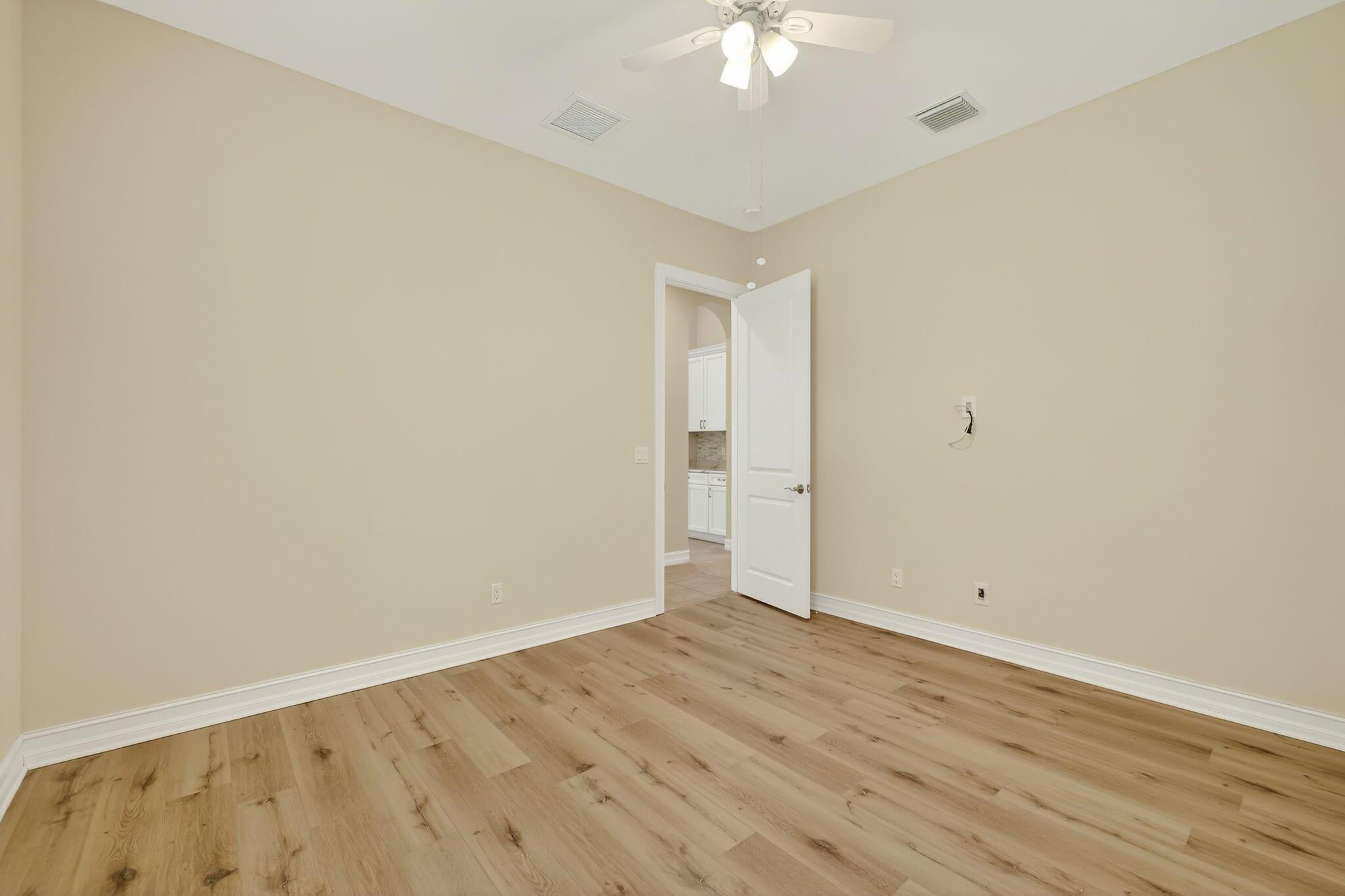 Palm City, Florida, 34990, United States, 4 Bedrooms Bedrooms, ,5 BathroomsBathrooms,Residential,Active,1952625