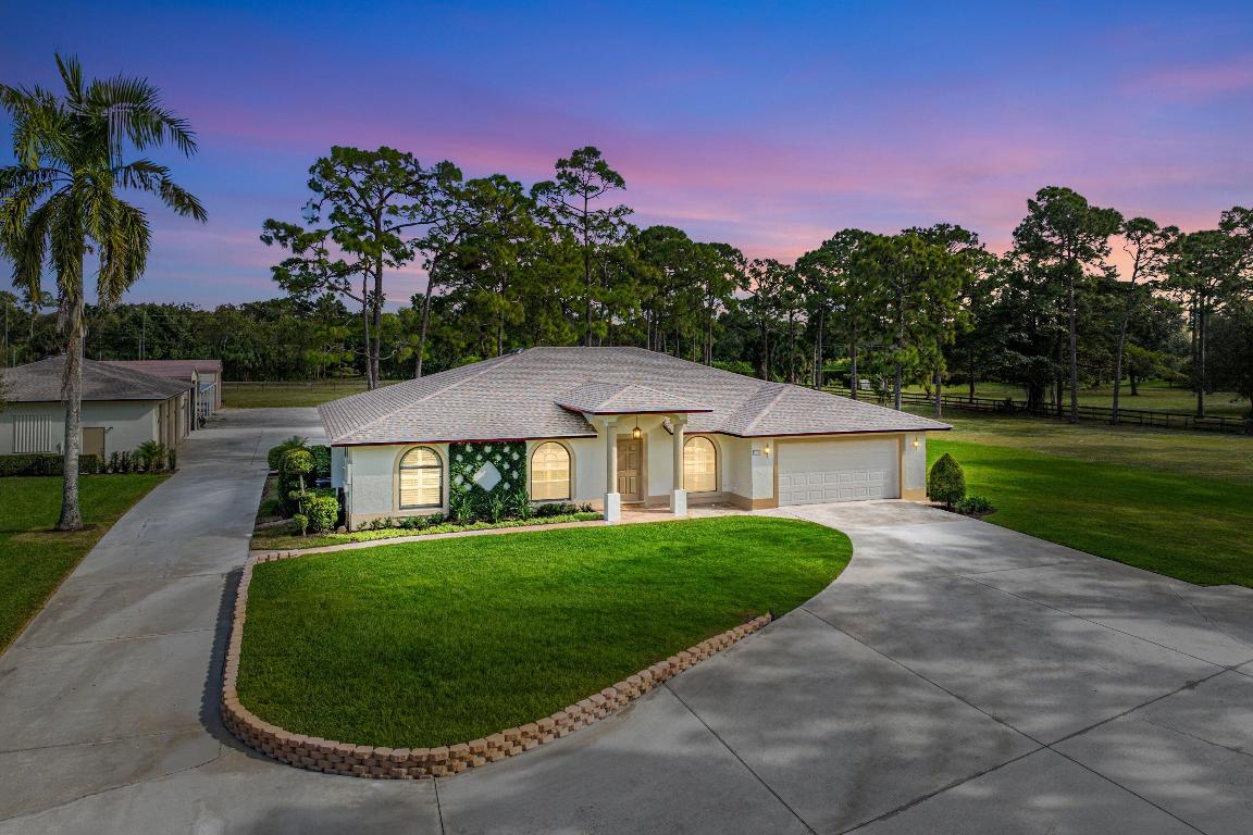 Loxahatchee Groves, Florida, 33470, United States, 4 Bedrooms Bedrooms, ,2 BathroomsBathrooms,Residential,Active,2008730