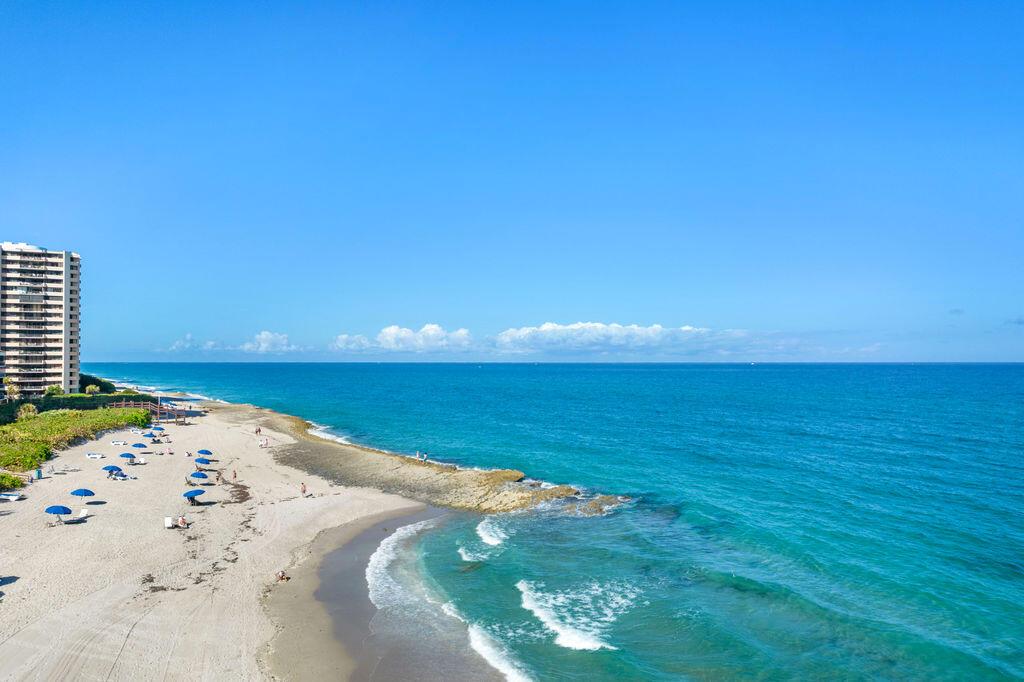 Singer Island, Florida, 33404, United States, 3 Bedrooms Bedrooms, ,5 BathroomsBathrooms,Residential,Active,1990606