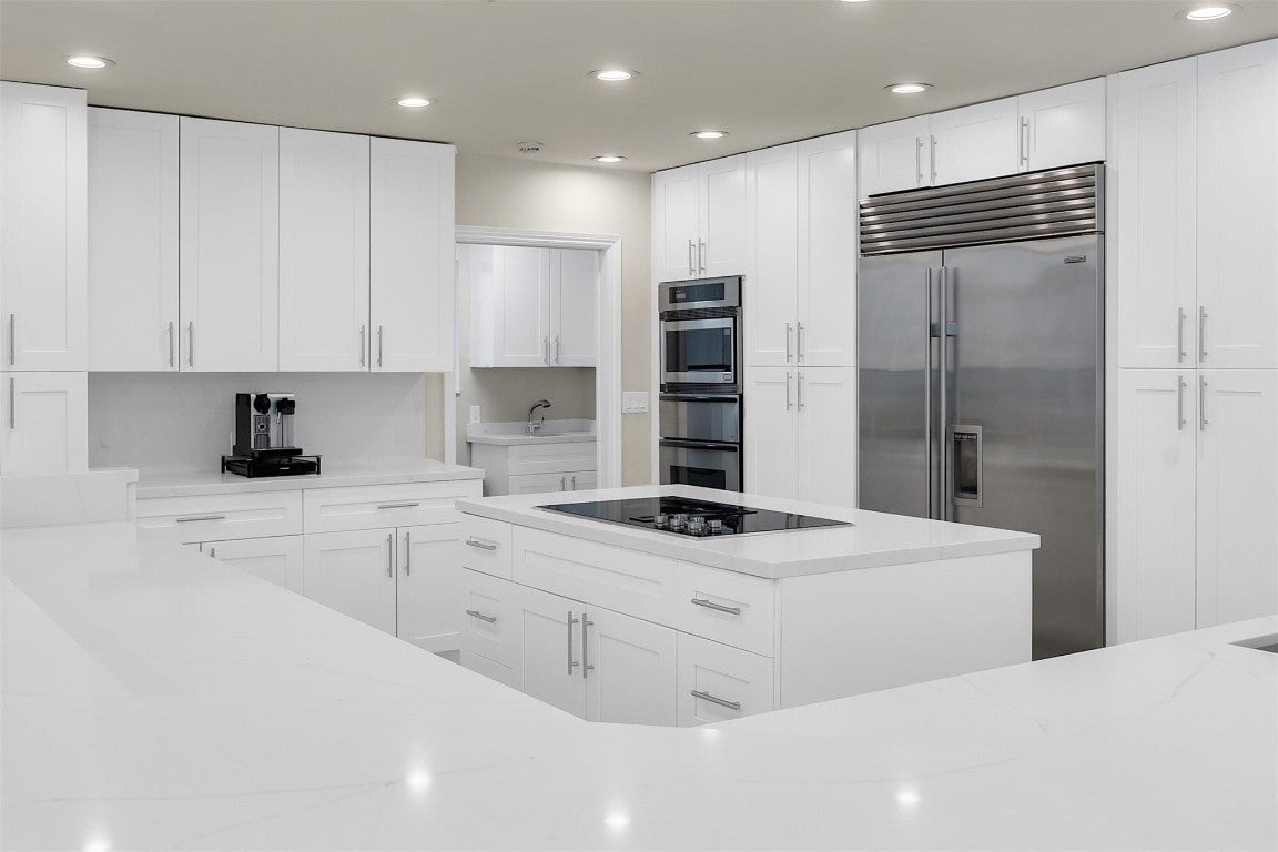 Fort Lauderdale, Florida, 33301, United States, 4 Bedrooms Bedrooms, ,5 BathroomsBathrooms,Residential,Active,2008746