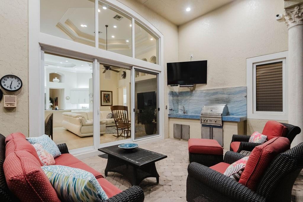 Pompano Beach, Florida, 33062, United States, 4 Bedrooms Bedrooms, ,4 BathroomsBathrooms,Residential,Active,2015217