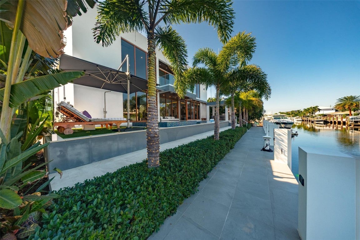 Lighthouse Point, Florida, 33064, United States, 5 Bedrooms Bedrooms, ,6 BathroomsBathrooms,Residential,Active,2006878