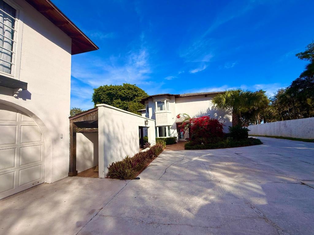 Fort Pierce, Florida, 34950, United States, 6 Bedrooms Bedrooms, ,6 BathroomsBathrooms,Residential,Active,2007665