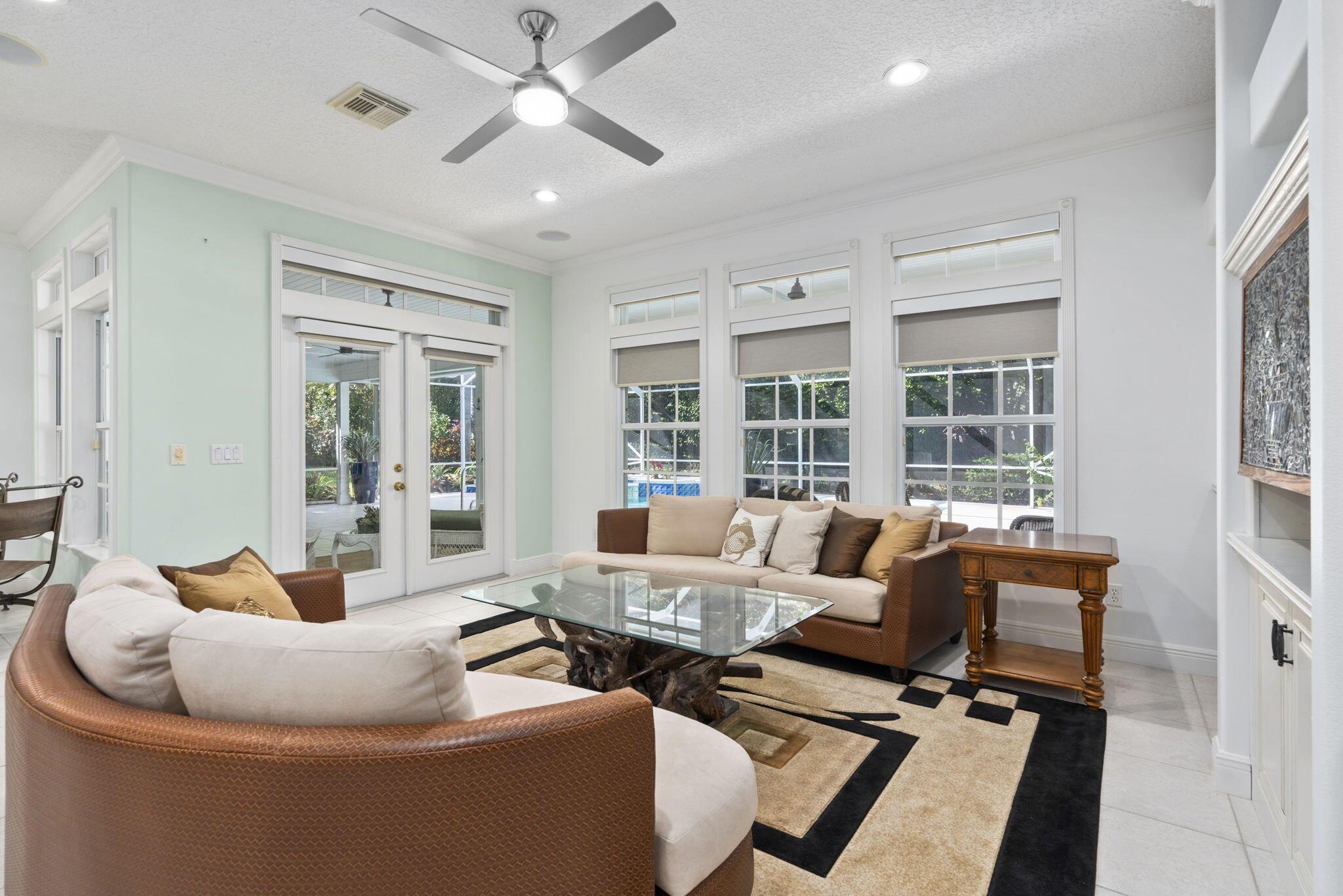 Sewalls Point, Florida, 34996, United States, 4 Bedrooms Bedrooms, ,3 BathroomsBathrooms,Residential,Active,1953273