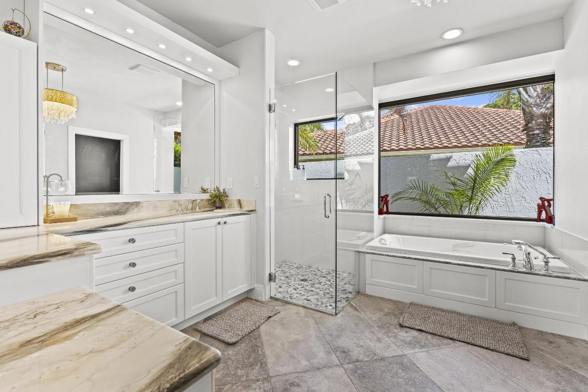 Boca Raton, Florida, 33498, United States, 3 Bedrooms Bedrooms, ,4 BathroomsBathrooms,Residential,Contingent,2007944