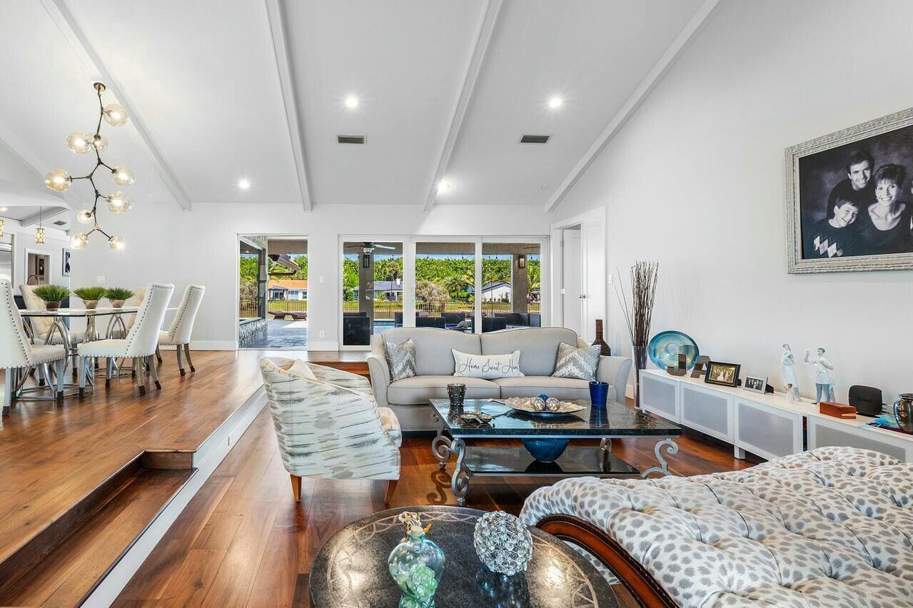 Boca Raton, Florida, 33433, United States, 4 Bedrooms Bedrooms, ,3 BathroomsBathrooms,Residential,Active,1941381