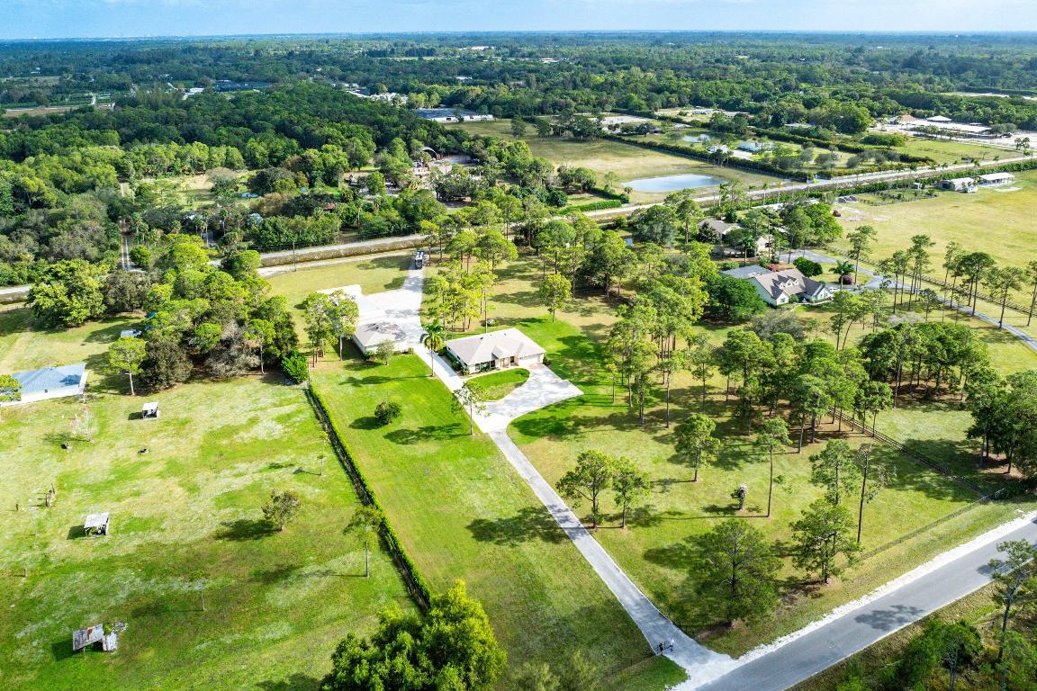 Loxahatchee Groves, Florida, 33470, United States, 4 Bedrooms Bedrooms, ,2 BathroomsBathrooms,Residential,Active,2008730