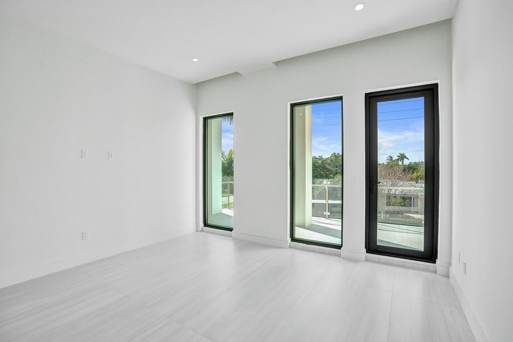 Fort Lauderdale, Florida, 33308, United States, 4 Bedrooms Bedrooms, ,4 BathroomsBathrooms,Residential,Active,2008292