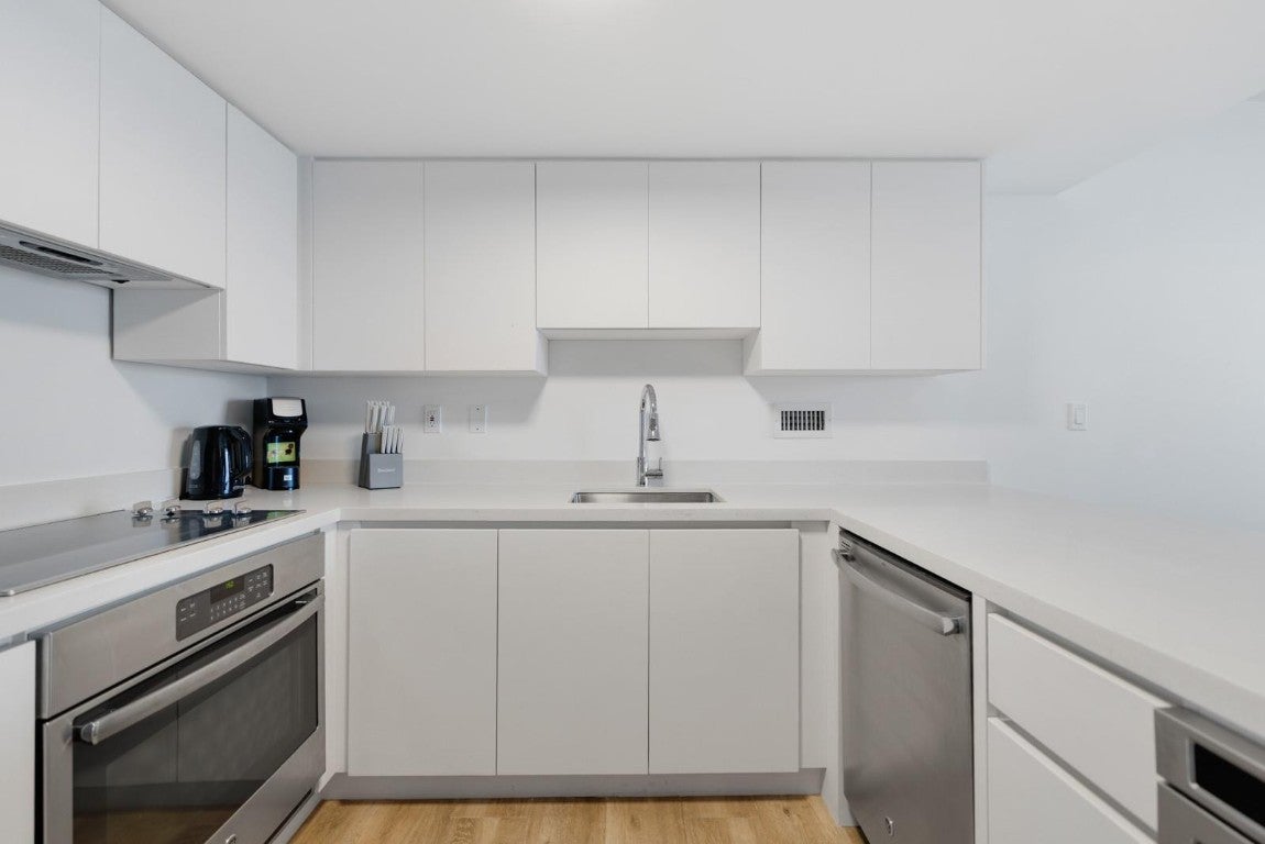 Miami Beach, Florida, 33139, United States, 1 Bedroom Bedrooms, ,1 BathroomBathrooms,Residential,Active,2008710