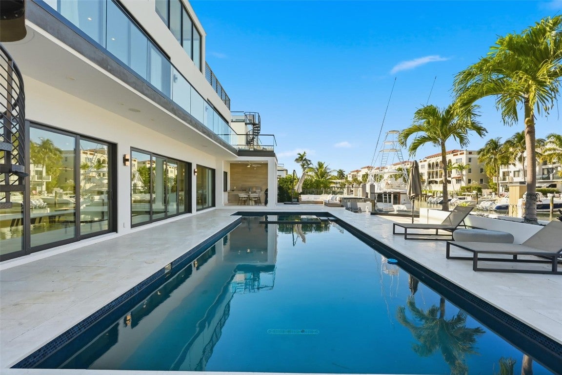 Fort Lauderdale, Florida, 33316, United States, 5 Bedrooms Bedrooms, ,5 BathroomsBathrooms,Residential,Active,2008271