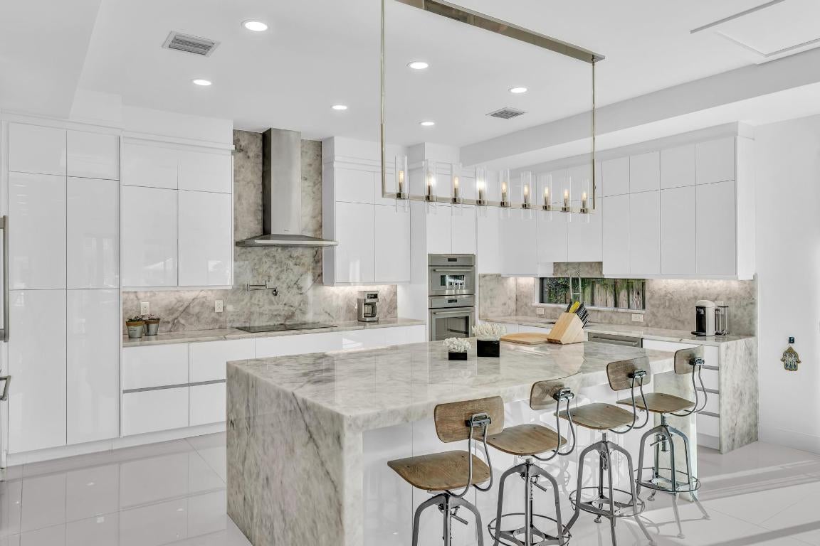 Lighthouse Point, Florida, 33064, United States, 4 Bedrooms Bedrooms, ,4 BathroomsBathrooms,Residential,Active,2008288