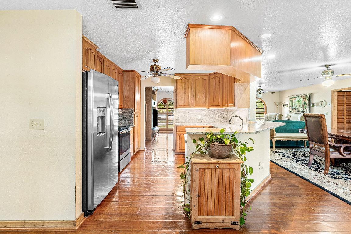 Loxahatchee Groves, Florida, 33470, United States, 4 Bedrooms Bedrooms, ,2 BathroomsBathrooms,Residential,Active,2008730