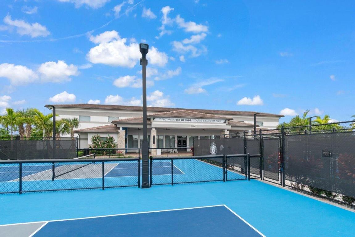 Boynton Beach, Florida, 33473, United States, 4 Bedrooms Bedrooms, ,4 BathroomsBathrooms,Residential,Pending,2008322