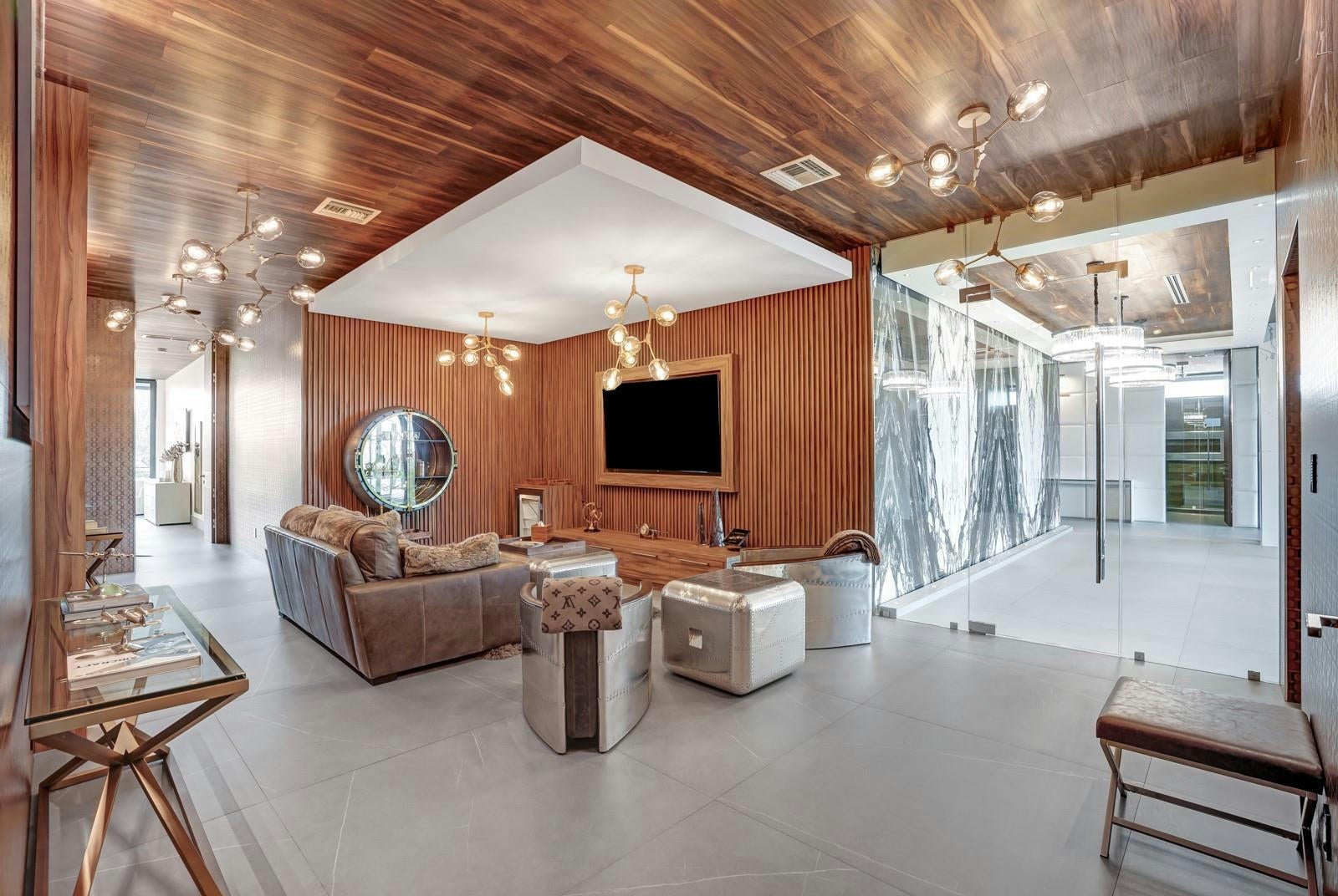 Fort Lauderdale, Florida, 33304, United States, ,9 BathroomsBathrooms,Residential,Active,1704754