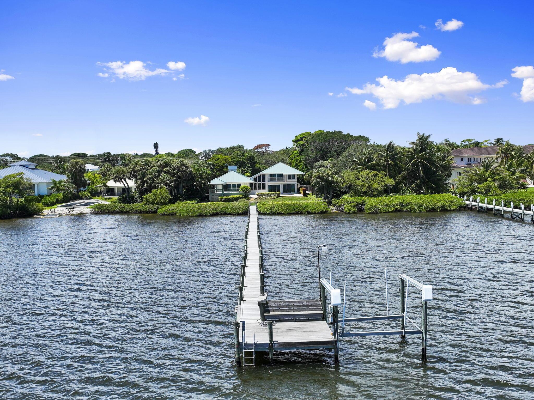 Sewalls Point, Florida, 34996, United States, 3 Bedrooms Bedrooms, ,4 BathroomsBathrooms,Residential,Active,1919064
