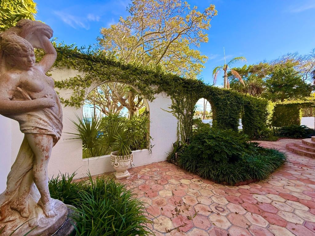 Fort Pierce, Florida, 34950, United States, 6 Bedrooms Bedrooms, ,6 BathroomsBathrooms,Residential,Active,2007665