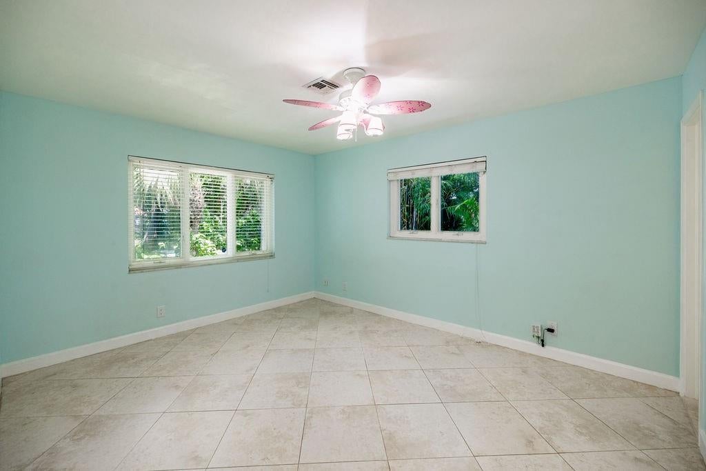 Lighthouse Point, Florida, 33064, United States, 4 Bedrooms Bedrooms, ,4 BathroomsBathrooms,Residential,Active,1701977