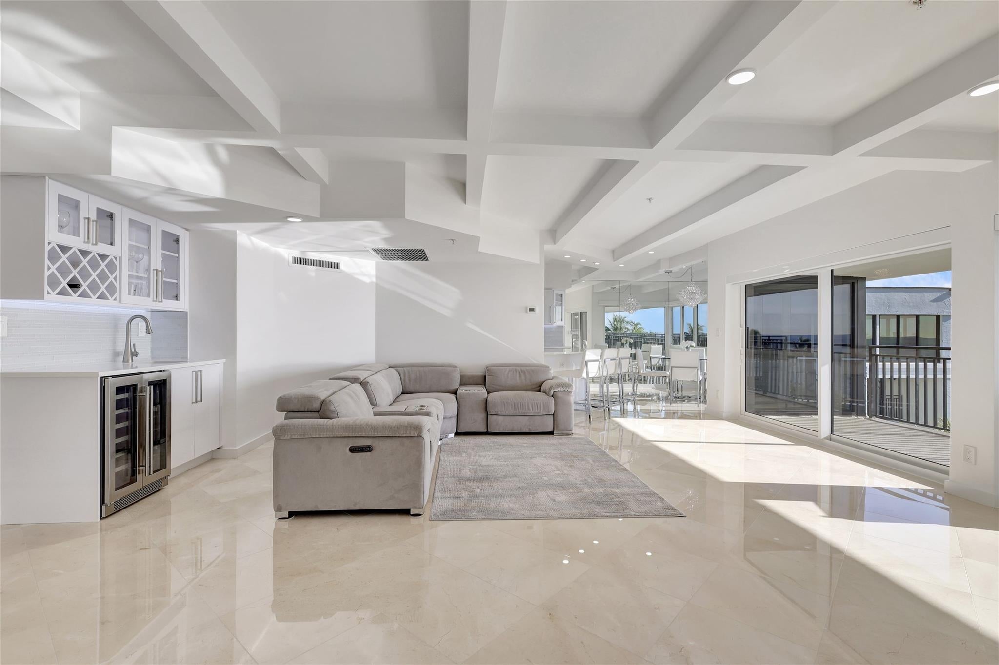 Deerfield Beach, Florida, 33441, United States, 2 Bedrooms Bedrooms, ,2 BathroomsBathrooms,Residential,Active,1973276