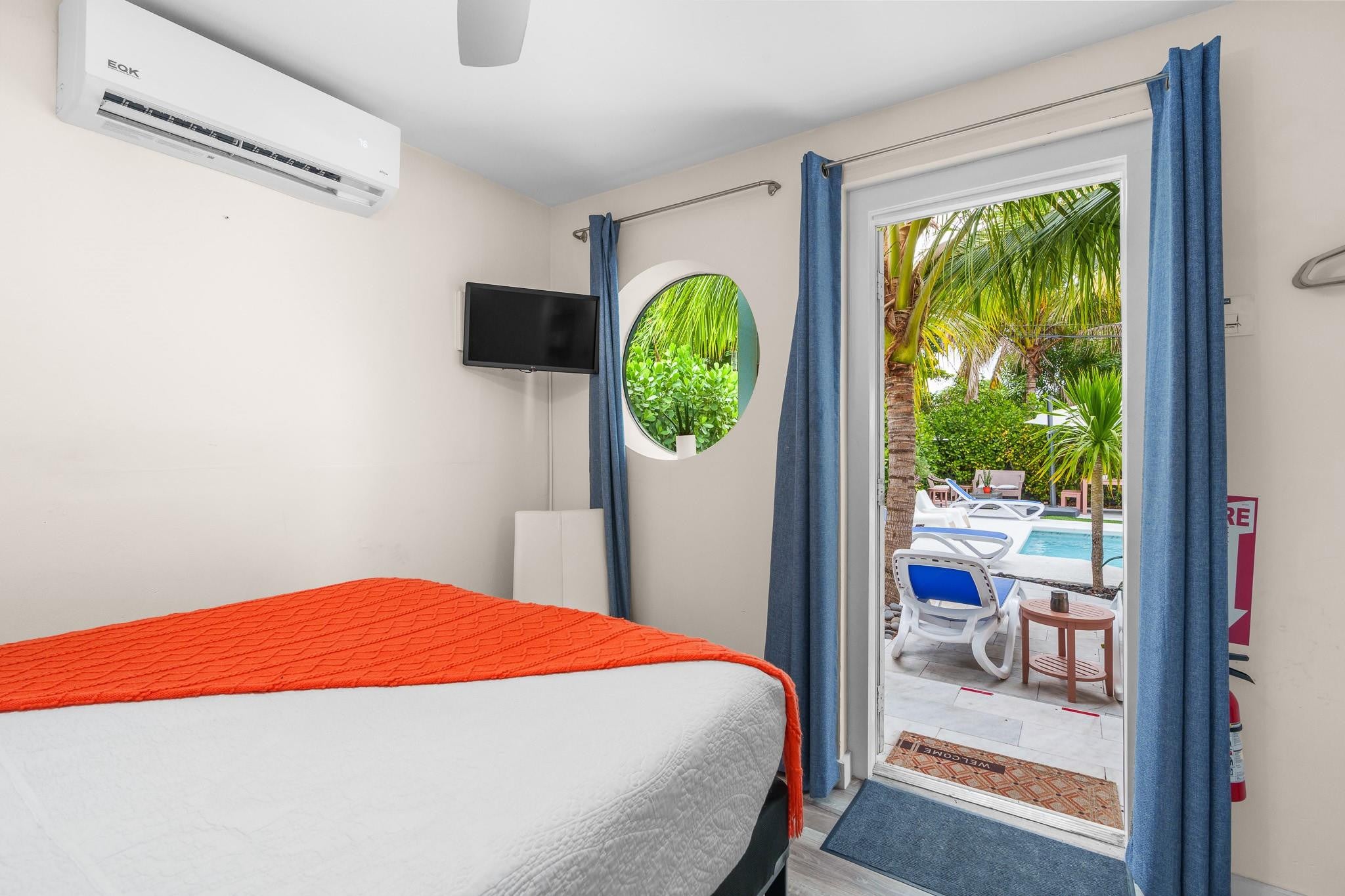 Fort Lauderdale, Florida, 33311, United States, 7 Bedrooms Bedrooms, ,7 BathroomsBathrooms,Residential,Active,2016302