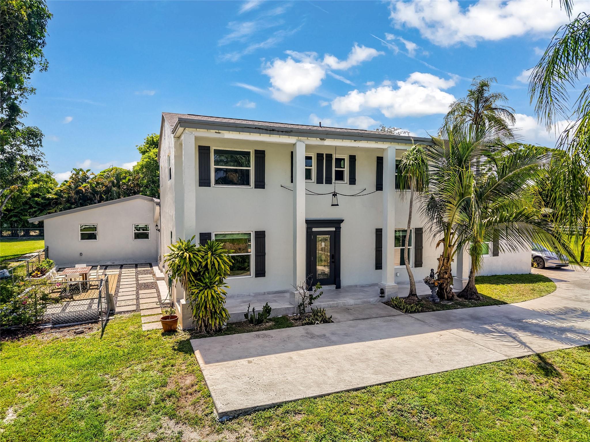 Parkland, Florida, 33067, United States, 5 Bedrooms Bedrooms, ,5 BathroomsBathrooms,Residential,Active,1944063