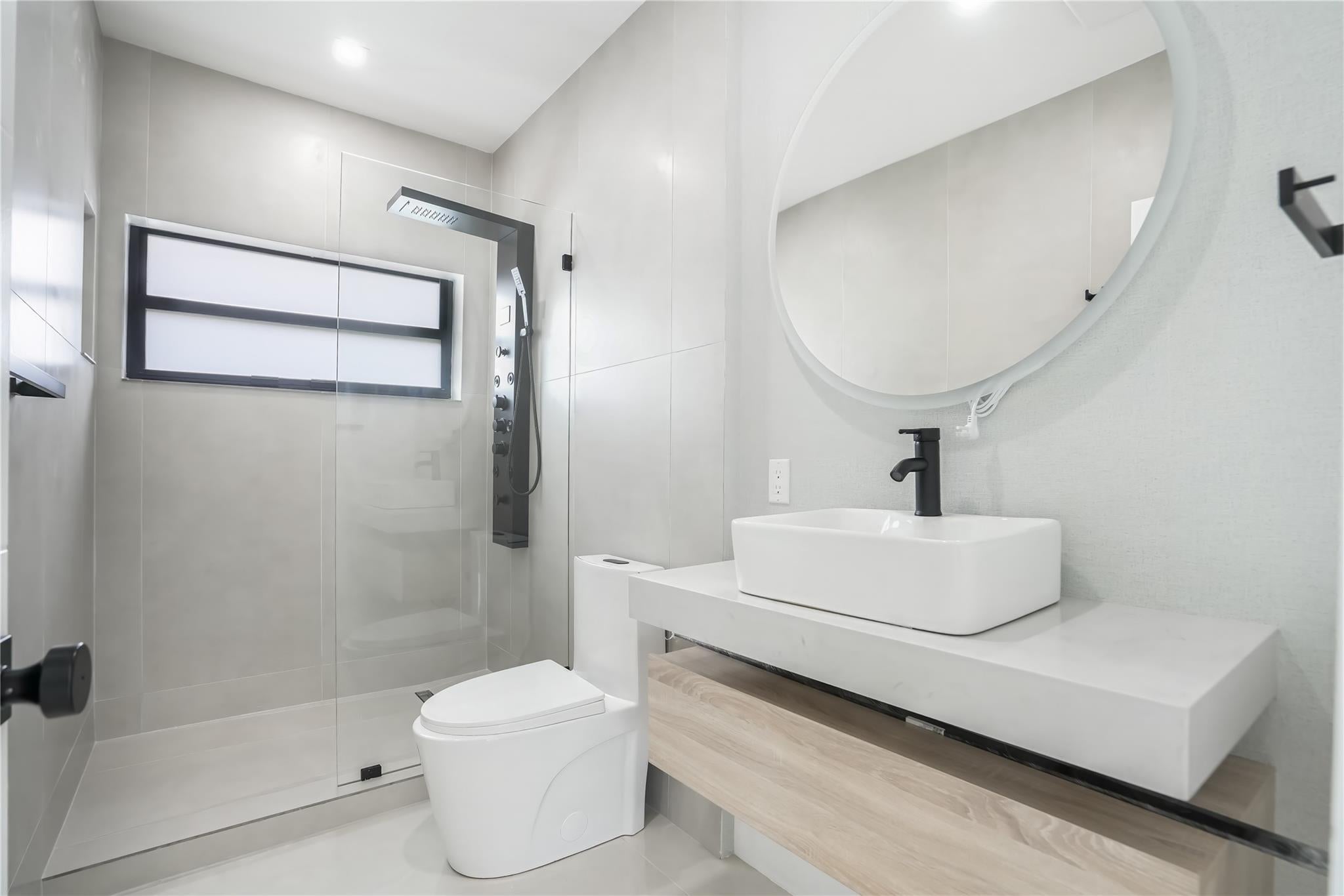 Fort Lauderdale, Florida, 33308, United States, 3 Bedrooms Bedrooms, ,3 BathroomsBathrooms,Residential,Active,1892444