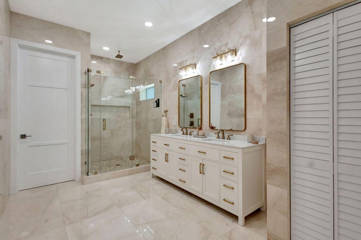 North Palm Beach, Florida, 33408, United States, 4 Bedrooms Bedrooms, ,5 BathroomsBathrooms,Residential,Active,2008316