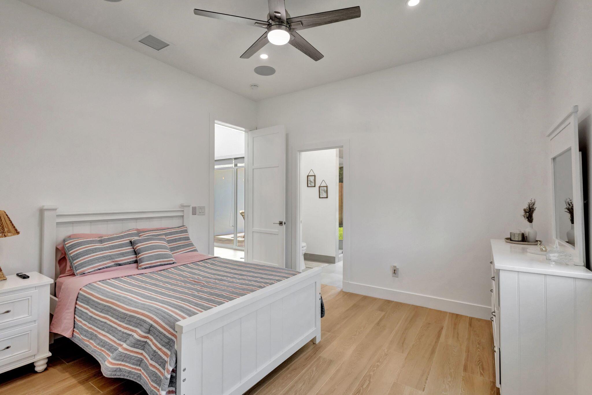 North Palm Beach, Florida, 33408, United States, 4 Bedrooms Bedrooms, ,5 BathroomsBathrooms,Residential,Active,1973305