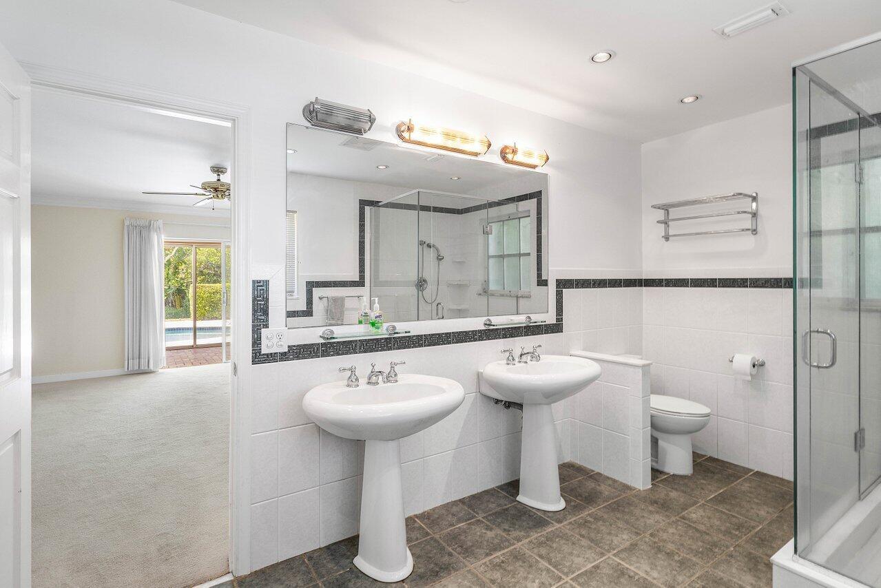 North Palm Beach, Florida, 33408, United States, 3 Bedrooms Bedrooms, ,3 BathroomsBathrooms,Residential,Active,1880318