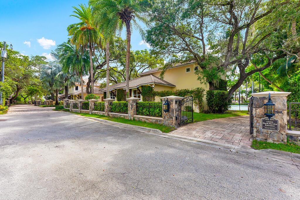 Palm Beach Gardens, Florida, 33410, United States, 9 Bedrooms Bedrooms, ,7 BathroomsBathrooms,Residential,Active,1899202