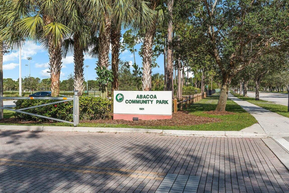 Jupiter, Florida, 33458, United States, 4 Bedrooms Bedrooms, ,3 BathroomsBathrooms,Residential,Active,2007064