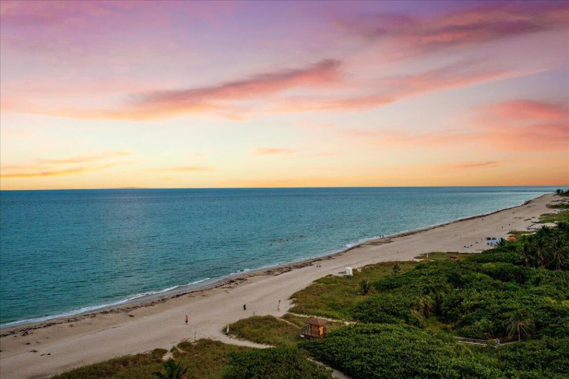 Singer Island, Florida, 33404, United States, 3 Bedrooms Bedrooms, ,5 BathroomsBathrooms,Residential,Active,2007945