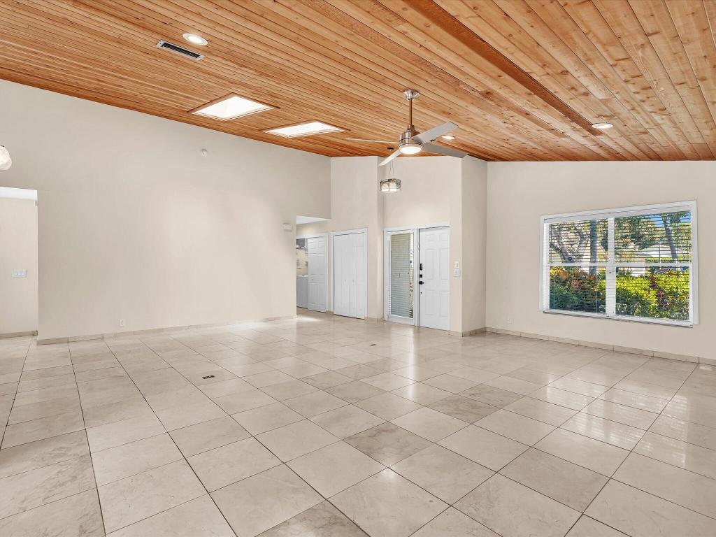 Boca Raton, Florida, 33433, United States, 4 Bedrooms Bedrooms, ,2 BathroomsBathrooms,Residential,Active,2008275