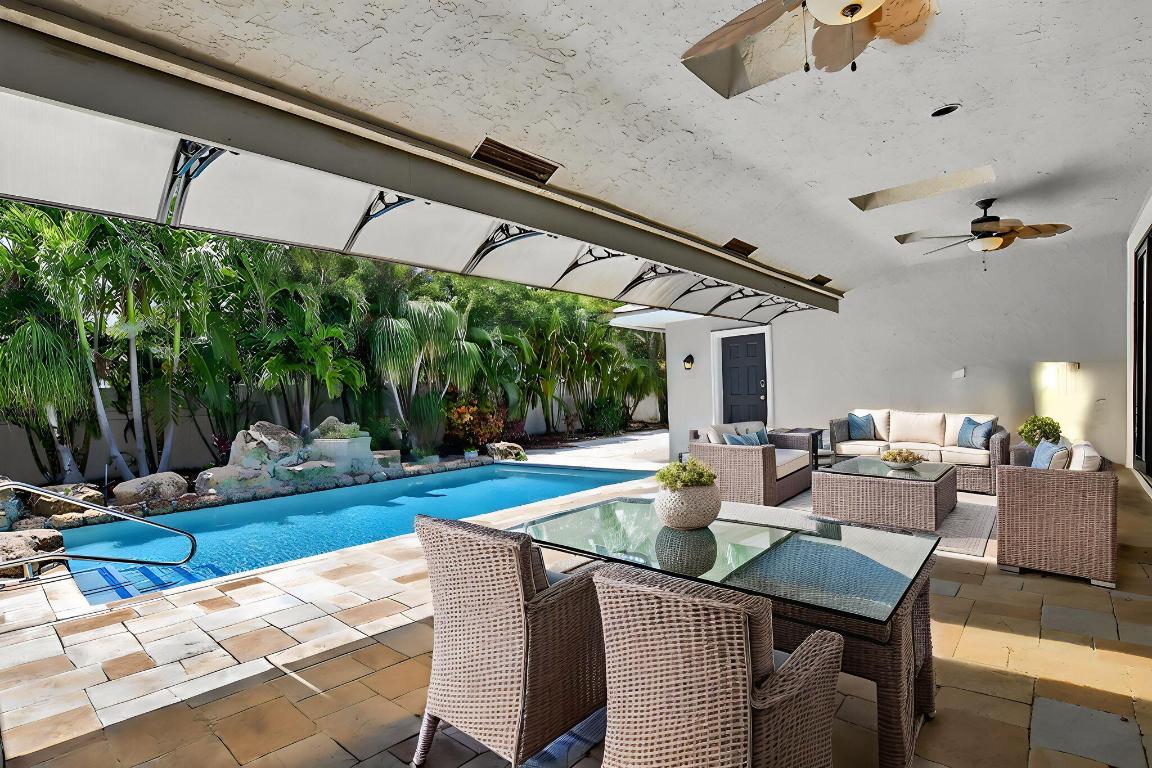 Boca Raton, Florida, 33487, United States, 5 Bedrooms Bedrooms, ,4 BathroomsBathrooms,Residential,Active,2008713