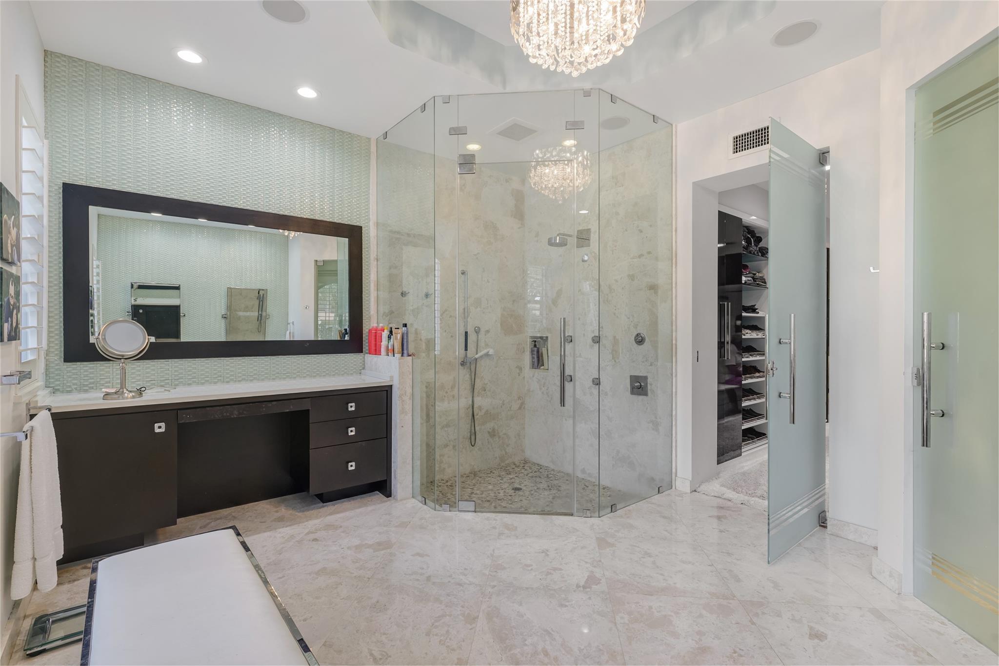 Davie, Florida, 33328, United States, 6 Bedrooms Bedrooms, ,7 BathroomsBathrooms,Residential,Active,1893231