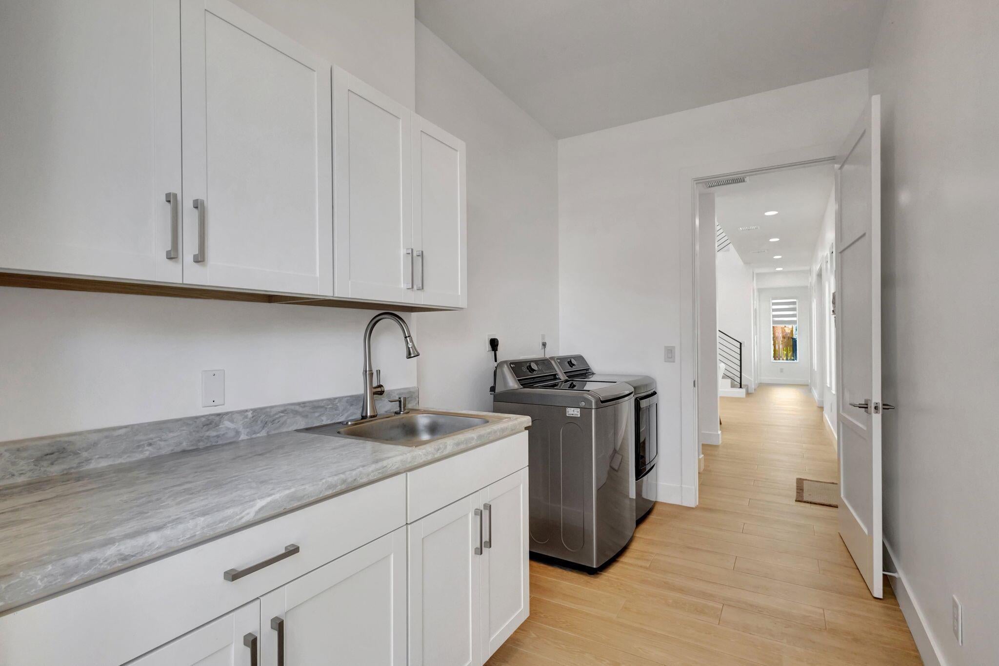 North Palm Beach, Florida, 33408, United States, 4 Bedrooms Bedrooms, ,5 BathroomsBathrooms,Residential,Active,1973305