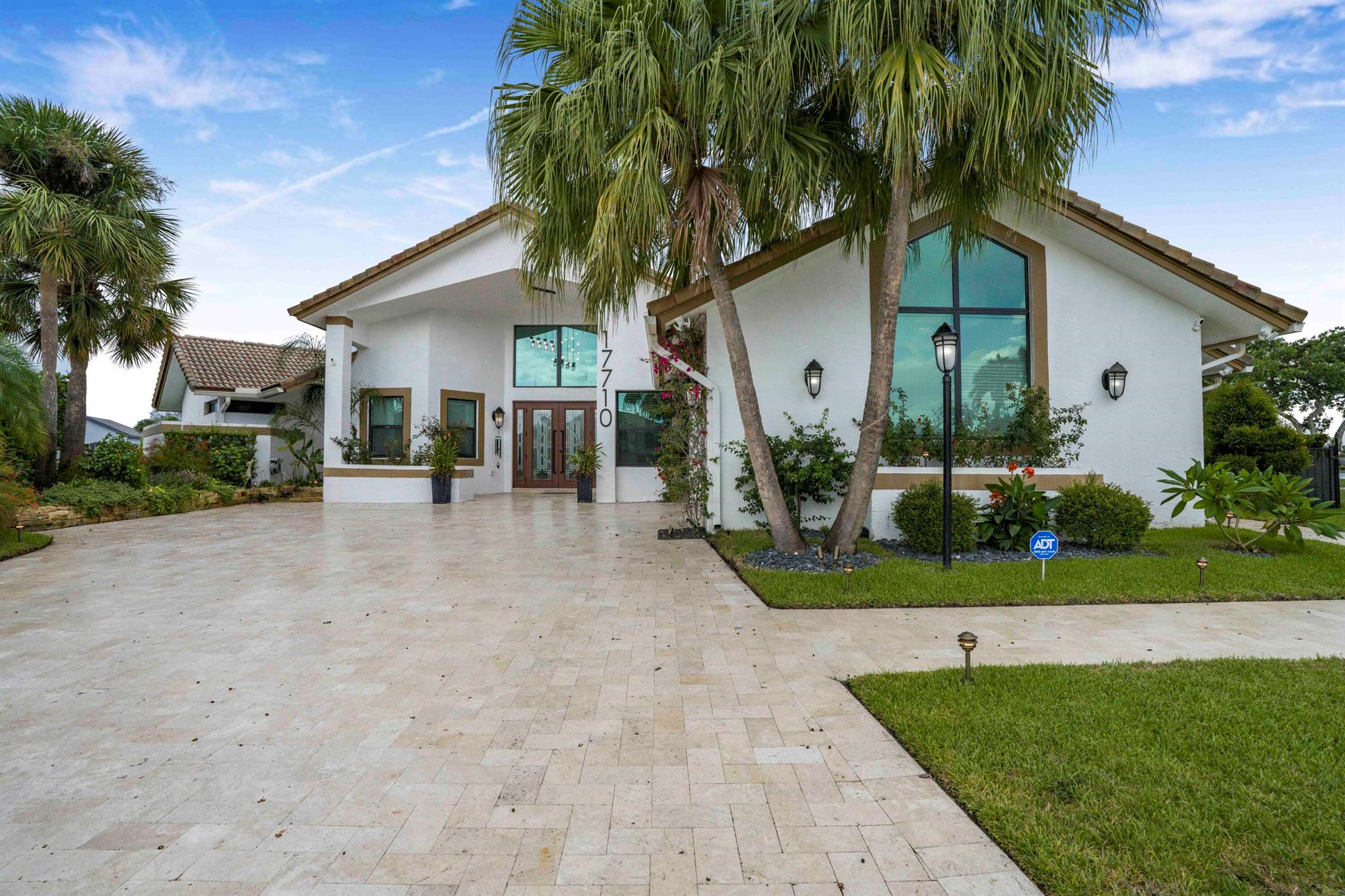 Boca Raton, Florida, 33498, United States, 3 Bedrooms Bedrooms, ,3 BathroomsBathrooms,Residential,Active,1914603