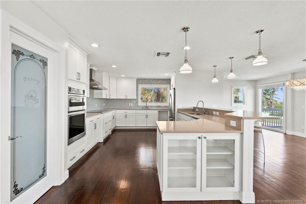 Fort Pierce, Florida, 34949, United States, 5 Bedrooms Bedrooms, ,5 BathroomsBathrooms,Residential,Active,1970997