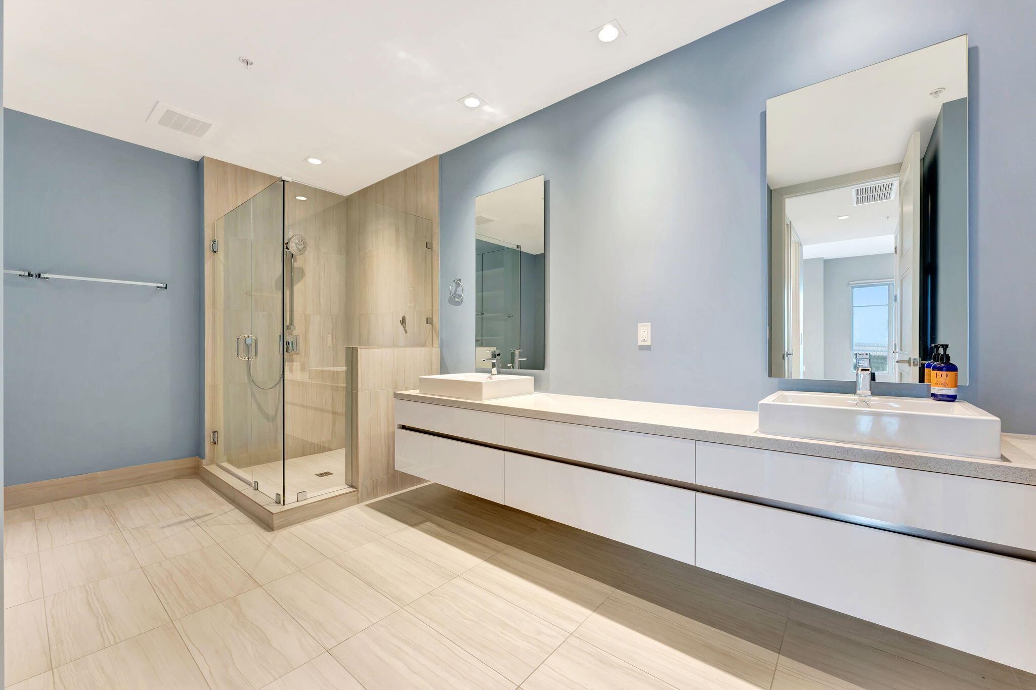 Boca Raton, Florida, 33432, United States, 3 Bedrooms Bedrooms, ,3 BathroomsBathrooms,Residential,Active,1966027