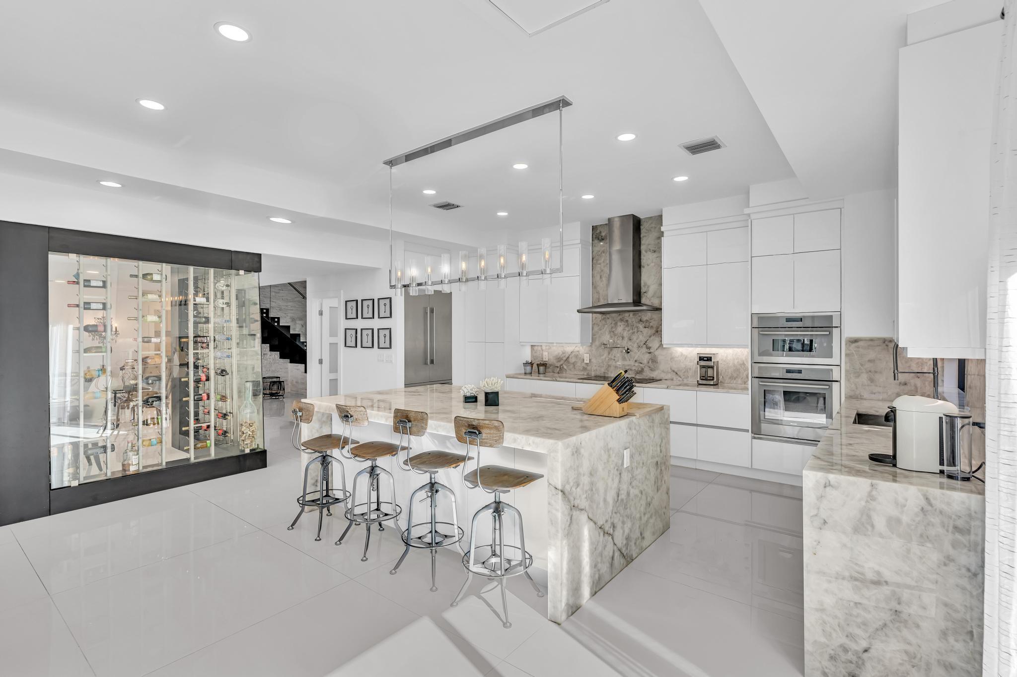 Lighthouse Point, Florida, 33064, United States, 4 Bedrooms Bedrooms, ,4 BathroomsBathrooms,Residential,Active,1945211