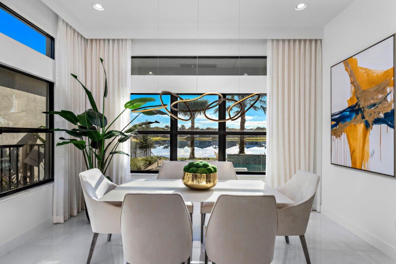 Boynton Beach, Florida, 33473, United States, 4 Bedrooms Bedrooms, ,4 BathroomsBathrooms,Residential,Pending,2008322