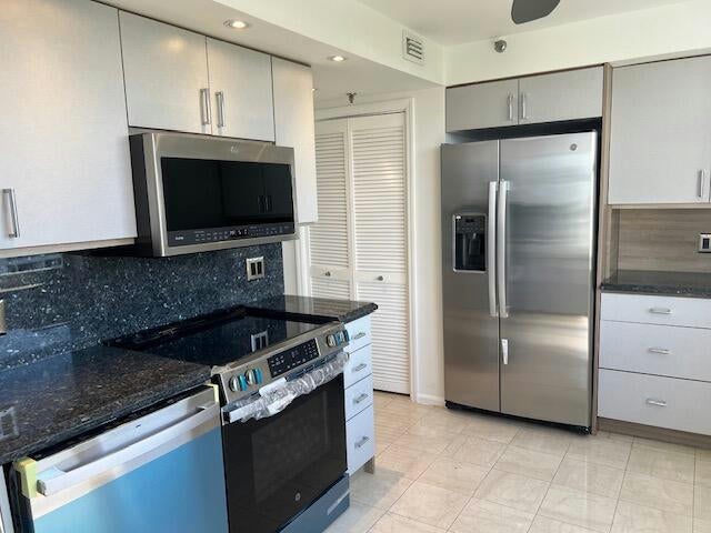 Highland Beach, Florida, 33487, United States, ,3 BathroomsBathrooms,Residential,Active,1769920