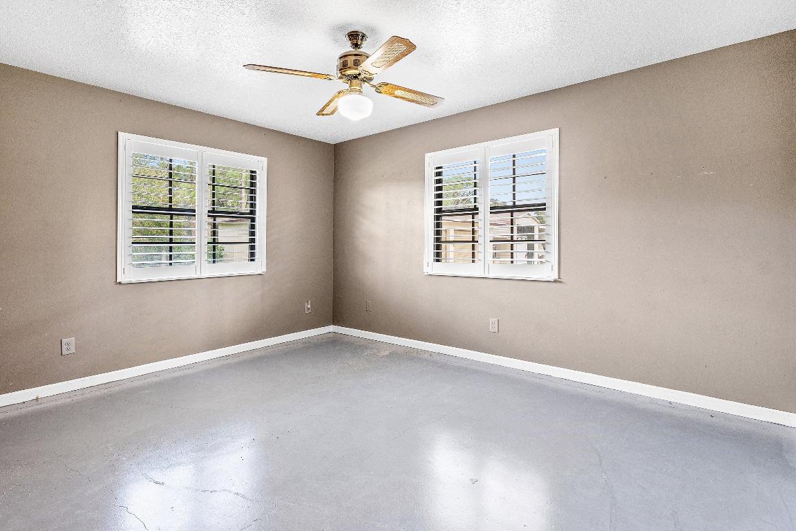 Loxahatchee Groves, Florida, 33470, United States, 4 Bedrooms Bedrooms, ,2 BathroomsBathrooms,Residential,Active,2008730