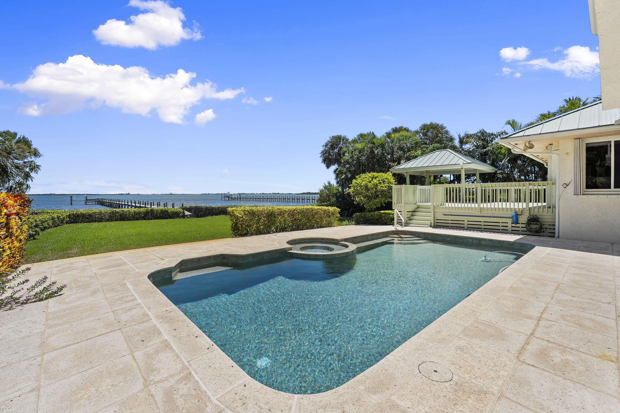 Sewalls Point, Florida, 34996, United States, 3 Bedrooms Bedrooms, ,4 BathroomsBathrooms,Residential,Active,1919064