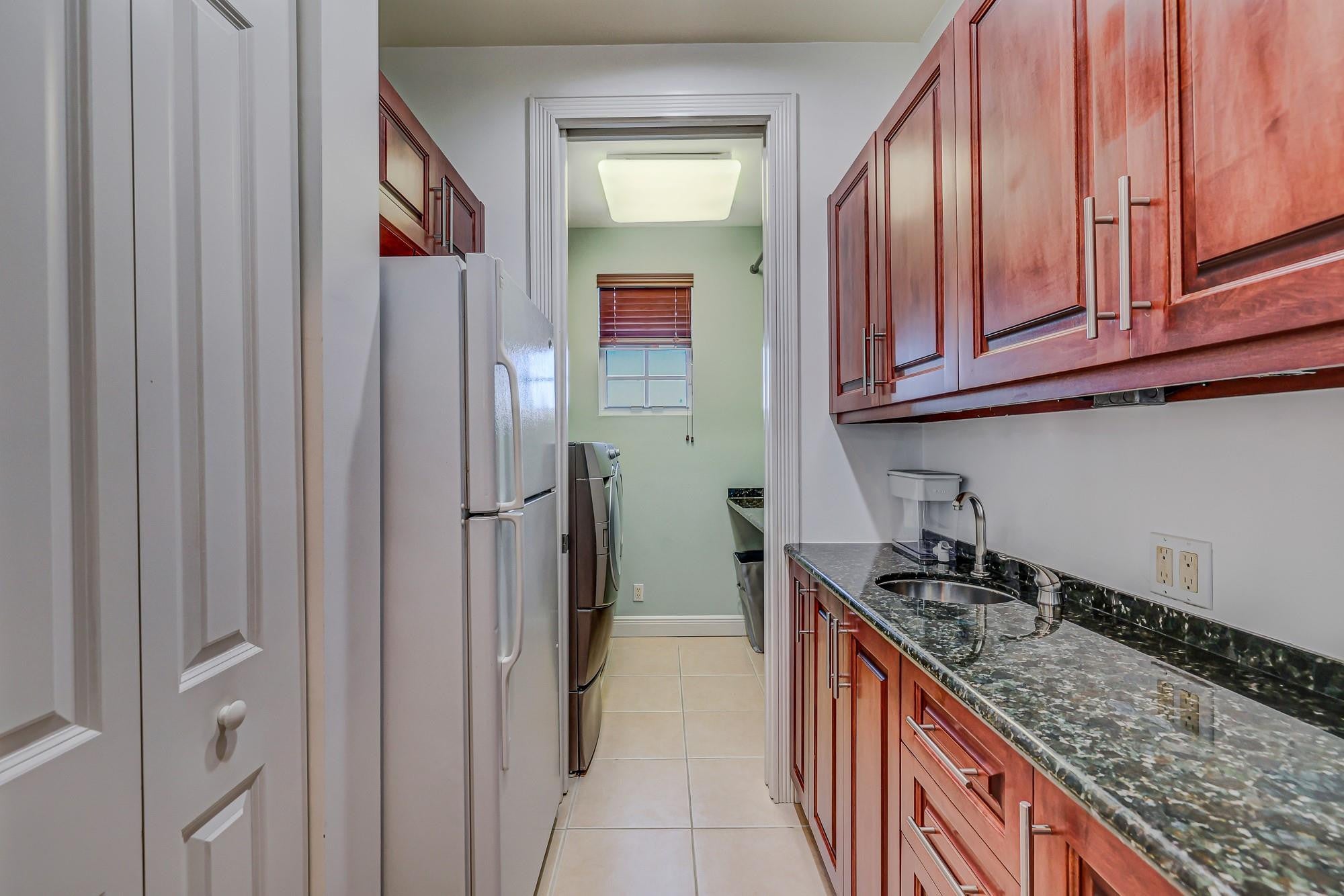 Wilton Manors, Florida, 33305, United States, 4 Bedrooms Bedrooms, ,4 BathroomsBathrooms,Residential,Active,2015475