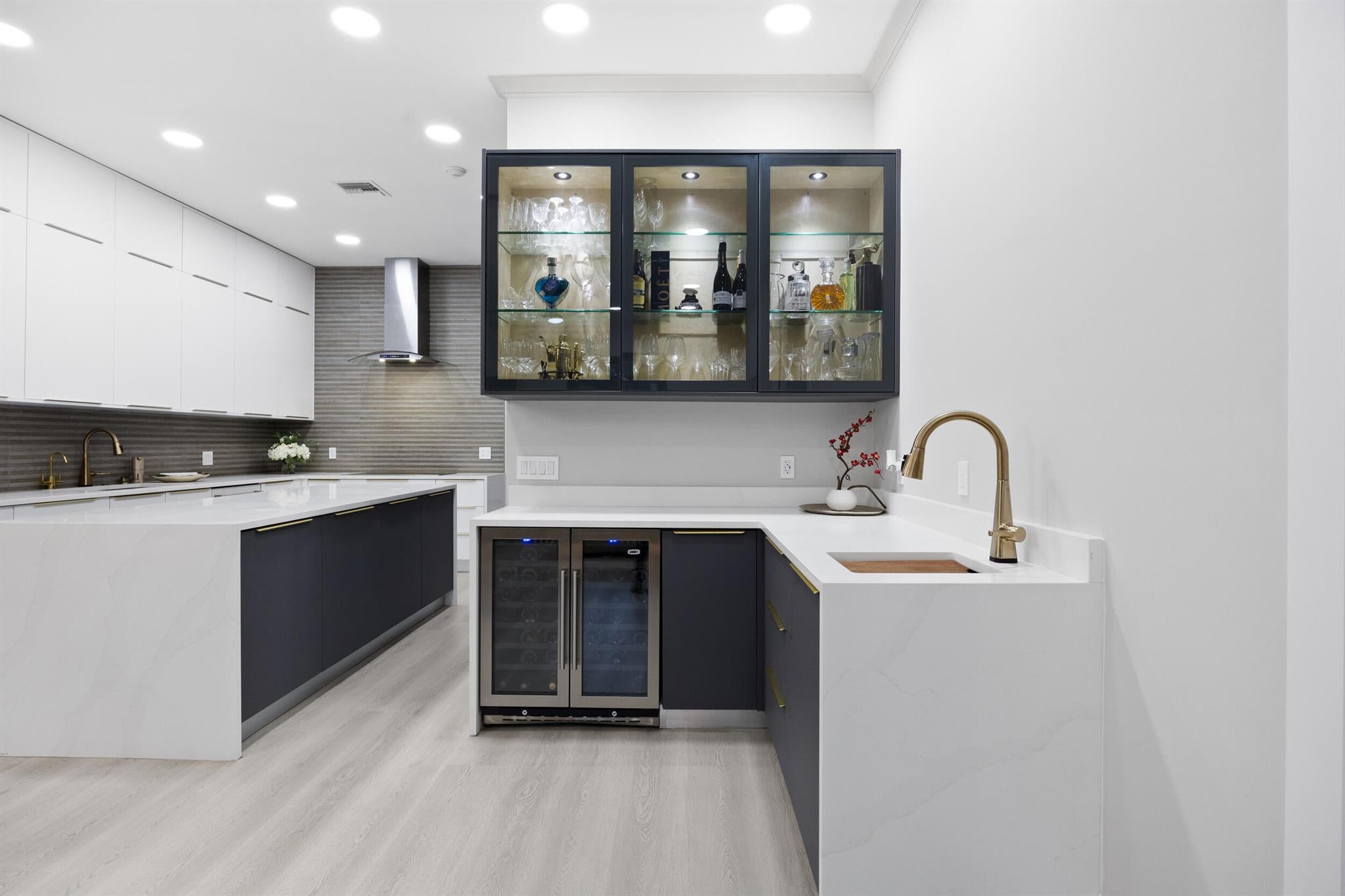 Boca Raton, Florida, 33498, United States, 4 Bedrooms Bedrooms, ,5 BathroomsBathrooms,Residential,Active,1904710