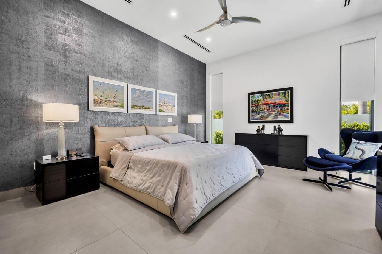 Wilton Manors, Florida, 33305, United States, 3 Bedrooms Bedrooms, ,4 BathroomsBathrooms,Residential,Active,1988456