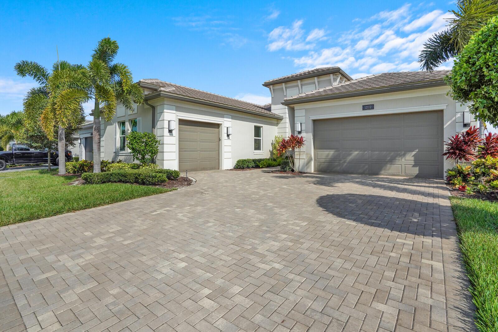 Boynton Beach, Florida, 33473, United States, 3 Bedrooms Bedrooms, ,4 BathroomsBathrooms,Residential,Active,1992281