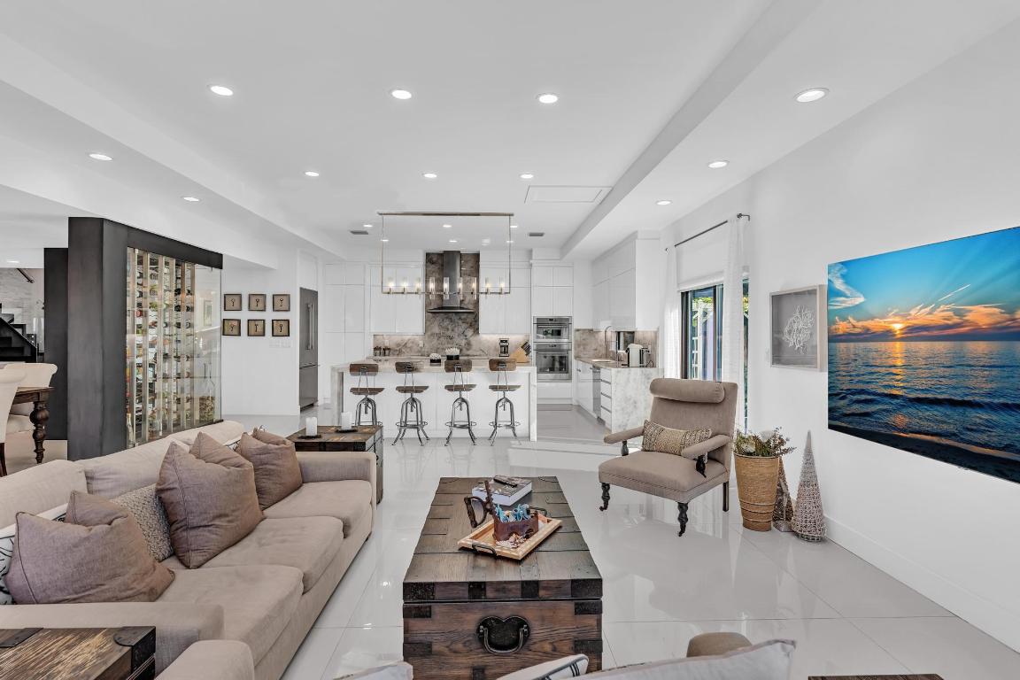 Lighthouse Point, Florida, 33064, United States, 4 Bedrooms Bedrooms, ,4 BathroomsBathrooms,Residential,Active,2008288