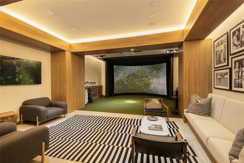 Fort Lauderdale, Florida, 33305, United States, ,4 BathroomsBathrooms,Residential,Active,1703657