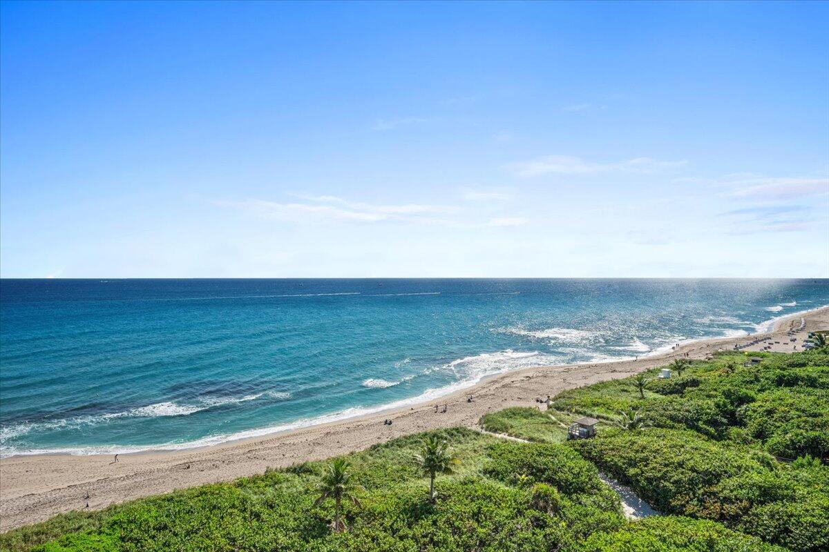 Singer Island, Florida, 33404, United States, 3 Bedrooms Bedrooms, ,5 BathroomsBathrooms,Residential,Active,1990589